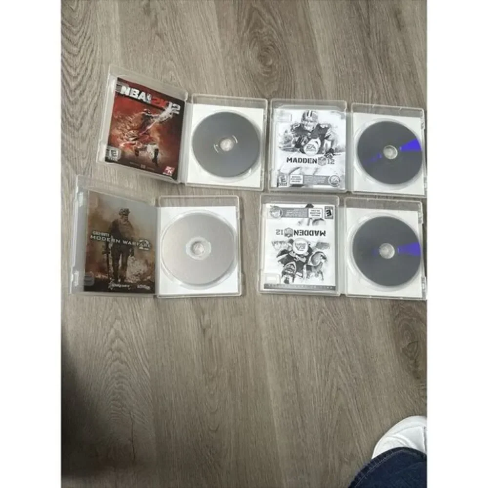 PS3 games Lot of 4 NBA2k, Madden 12, Madden 12 HOF edition, COD Modern Warfare 2
